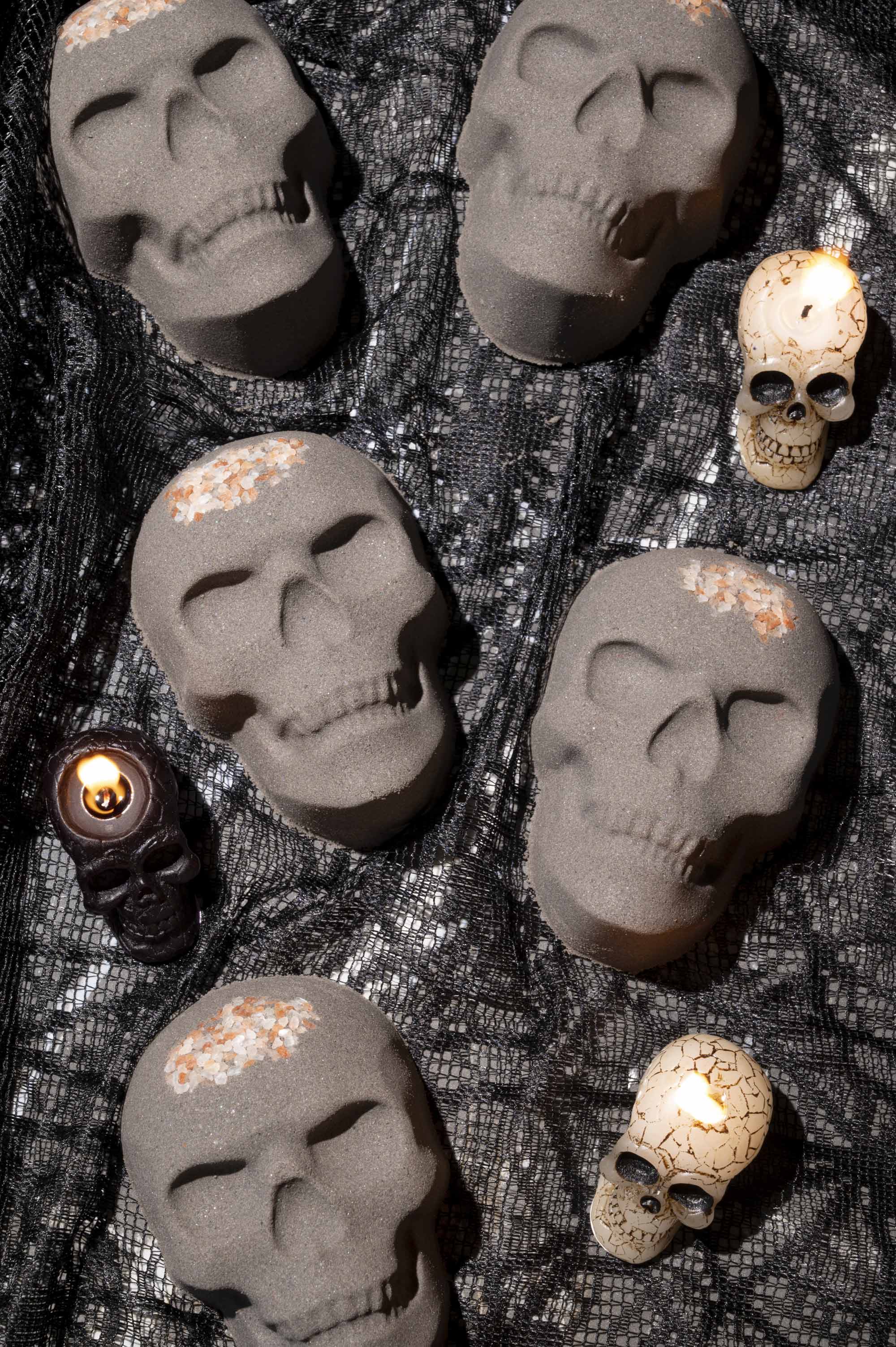 The Witching Hour Bath Bomb