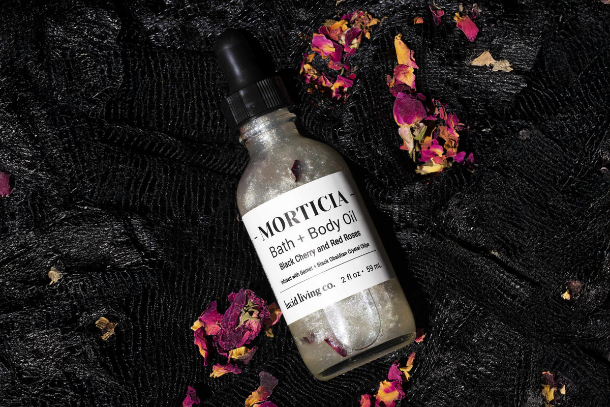 Morticia bath and body oil