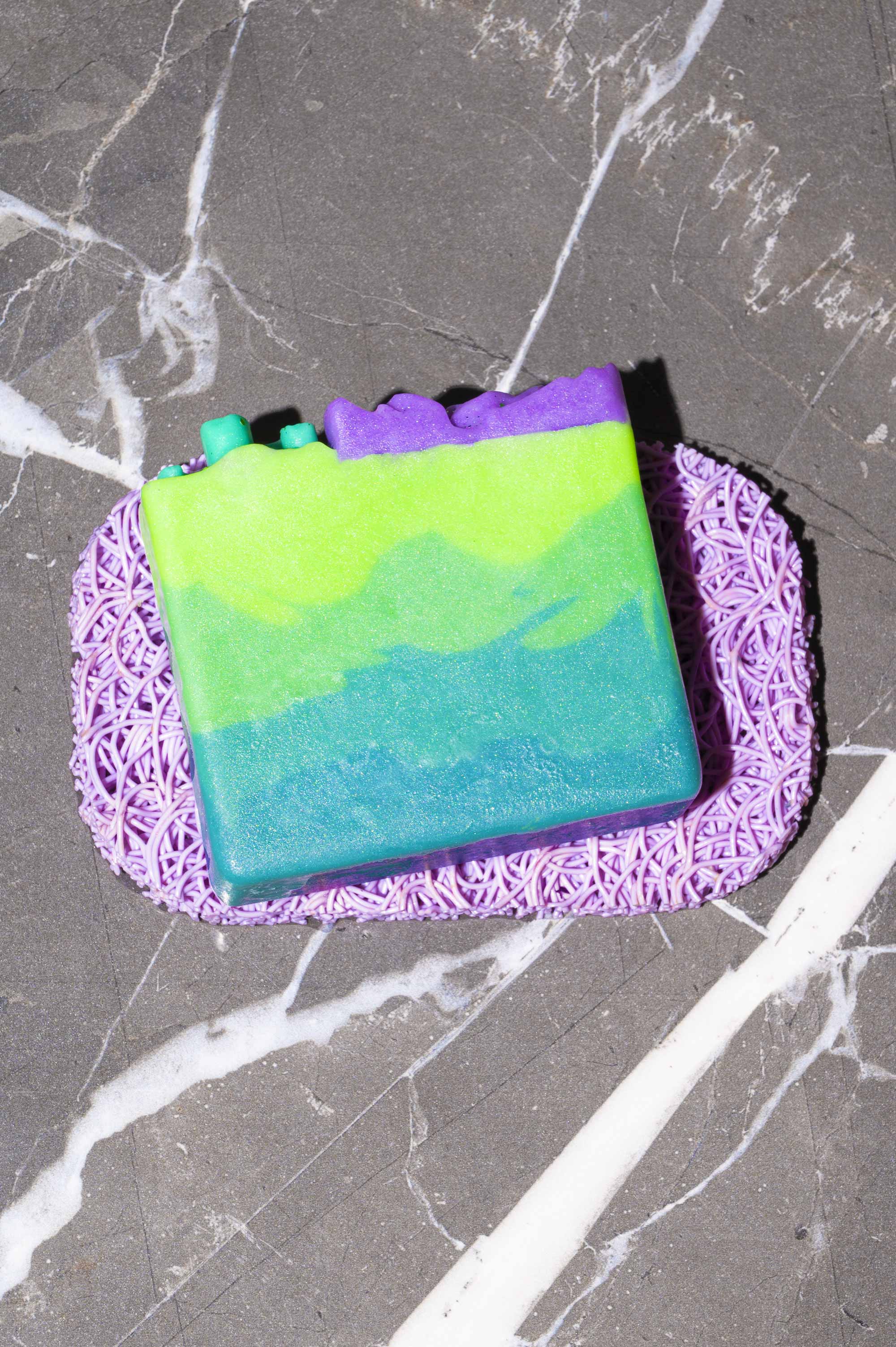 Purple Soap Lift Holder